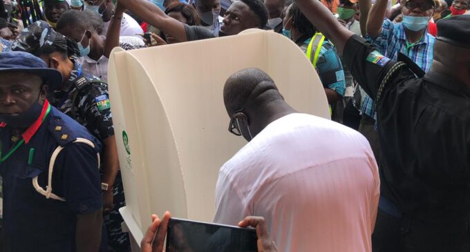 Edo guber: Obaseki, Ize-Iyamu cast their votes