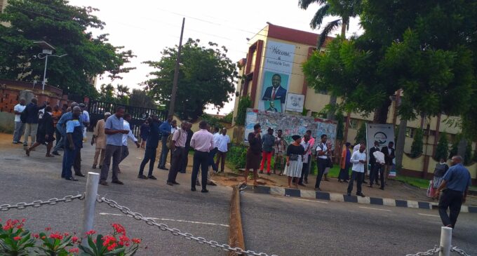 PHOTOS: Commuters stranded as #EndSARS protesters block roads in Lagos