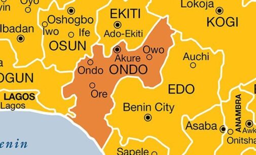 Residents loot truck conveying food items in Ondo