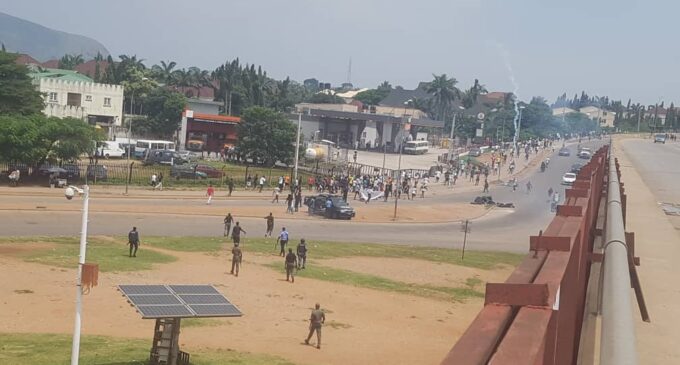 Many injured as police open fire on #EndSARS protesters in Abuja