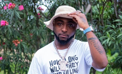 Davido: I almost cried today when l changed N500 for $1