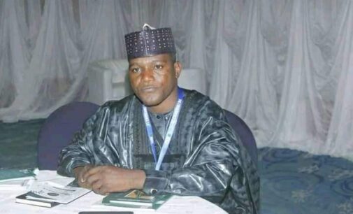 EXTRA: Bauchi lawmaker spends N2.8m on canoes for his constituency