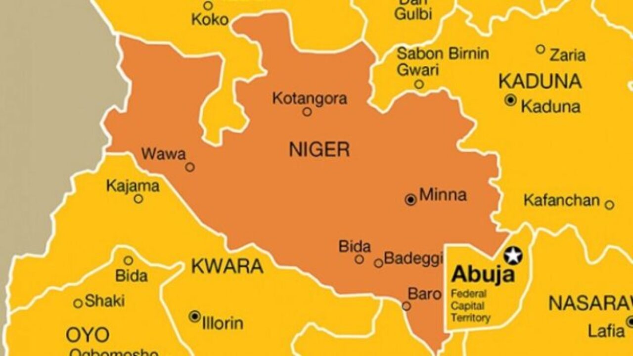 30 vigilantes' killed as explosions rock Niger community