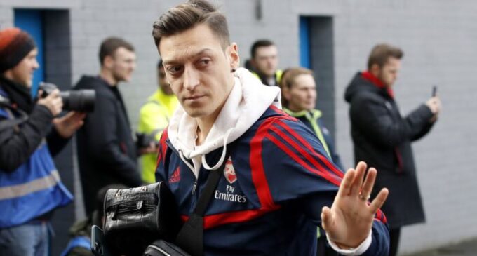 Ozil joins Fenerbahce after terminating Arsenal contract