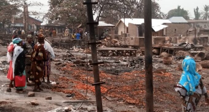 THE AFTERMATH: Yoruba, Hausa unite to observe Jumat — and rebuild the ruins of Shasha