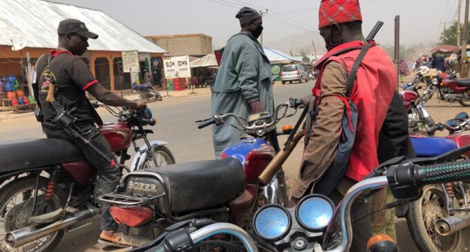 PHOTOS: Niger vigilantes join mission to rescue abducted schoolchildren