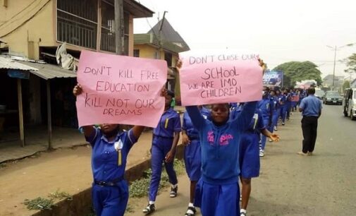 PHOTOS: Students of Imo school stage protest over Okorocha’s arrest