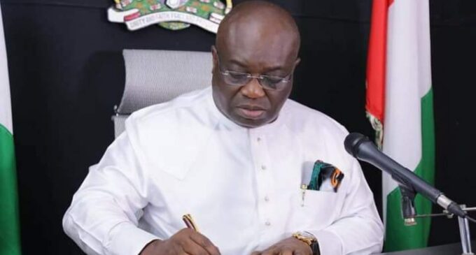 Ikpeazu to pay N2m each to families of cattle traders killed by gunmen in Abia