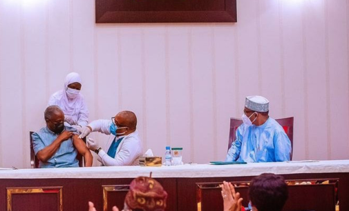 Presidency: Buhari didn’t suffer any side effect after receiving COVID-19 vaccine