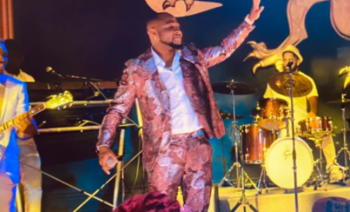 VIDEOS: All the performances from Davido’s O2 Arena concert