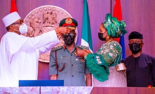 PHOTOS: Buhari promotes new service chiefs