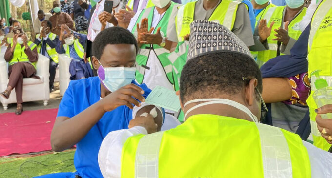 Nigeria administers first dose of COVID vaccine on frontline health worker