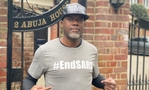 TRENDING VIDEO: Reno Omokri leads protest to ‘harass Buhari out of London’