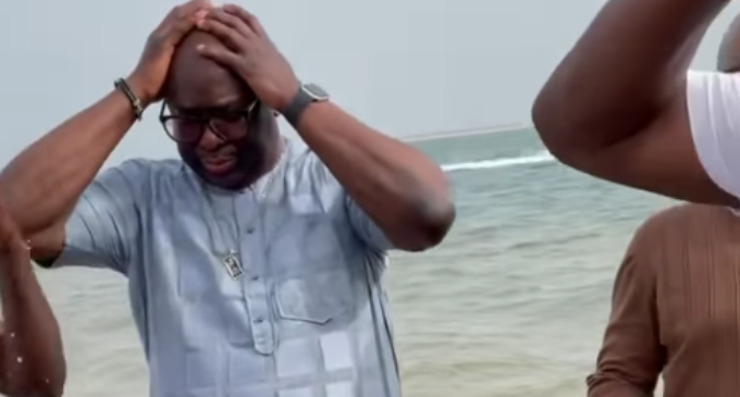 Fayose’s seaside prayers as Nigeria in hands of mammy water