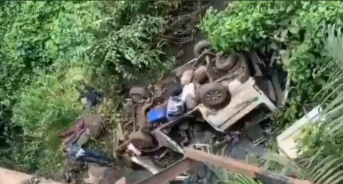 Many feared dead as 18-seater bus plunges into Ondo river