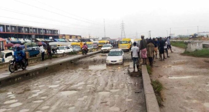 Four-month-old baby, 13 passengers killed in Lagos auto crash
