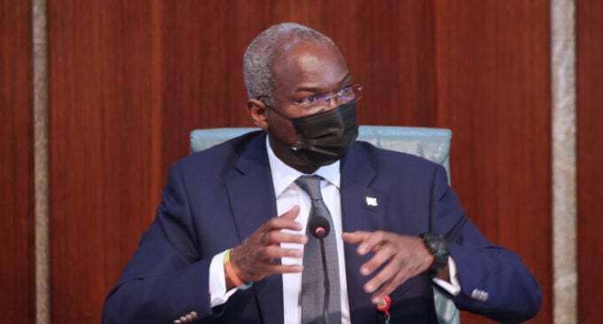 #EndSARS: Many Nigerians don’t know Buhari can’t sack police officers, says Fashola