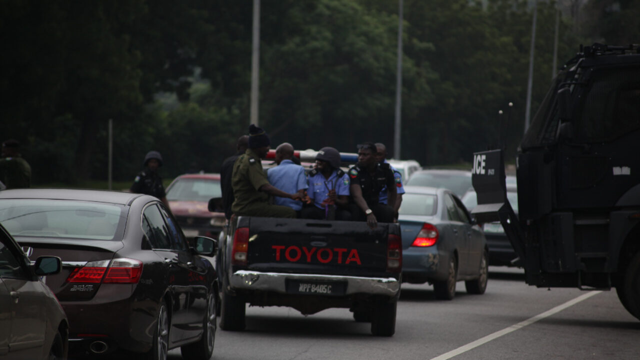 PHOTOS: Heavy security at Abuja federal high court for Nnamdi Kanu&#39;s trial  | TheCable