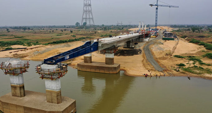 Fashola: There’ll be power disruption as second Niger bridge gets completed in April