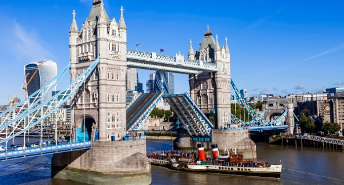 Technical fault leaves London’s iconic Tower Bridge stuck open