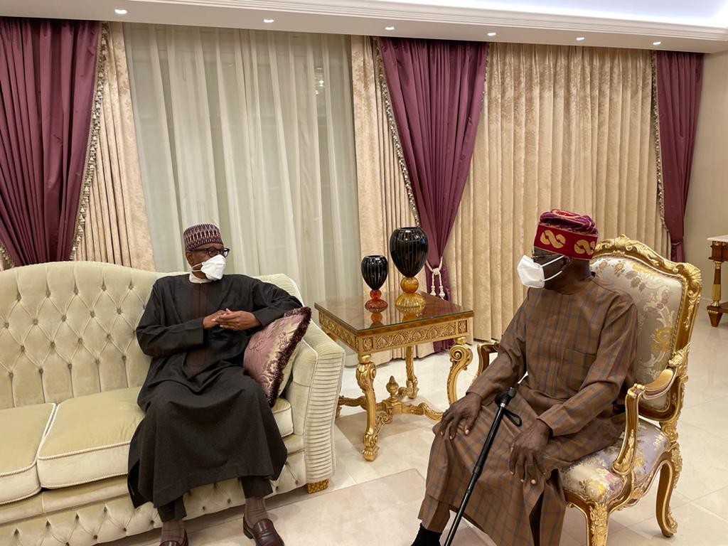 Buhari visits Tinubu in London