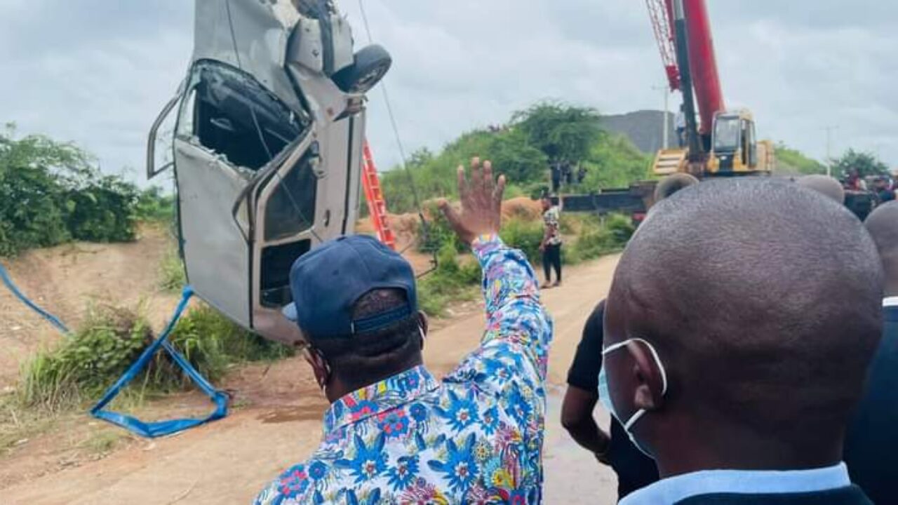 Crash: Bodies of Ebonyi APC youth leader, police officers recovered from mining pit | TheCable