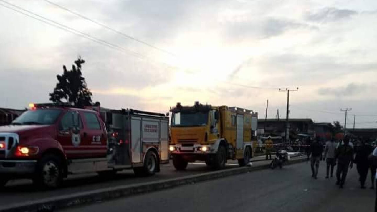 NEMA restricts movement in Lagos communities over ruptured oil pipeline |  TheCable