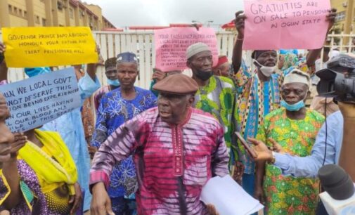 PHOTOS: Ogun pensioners protest ‘non-payment of N68bn gratuity’