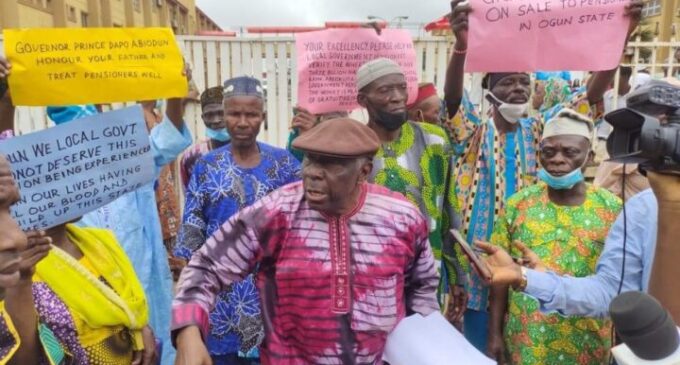 PHOTOS: Ogun pensioners protest ‘non-payment of N68bn gratuity’