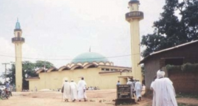 Nine worshippers killed as gunmen attack mosque in Niger