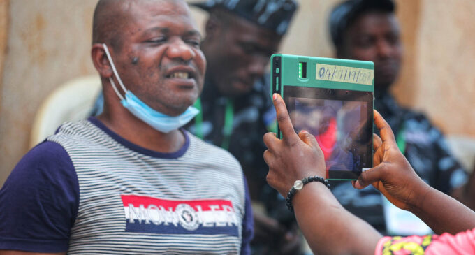 #AnambraDecides: INEC promises to fix glitches as BVAS frustrates voters
