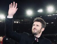 Carrick resigns from Man United after Arsenal win