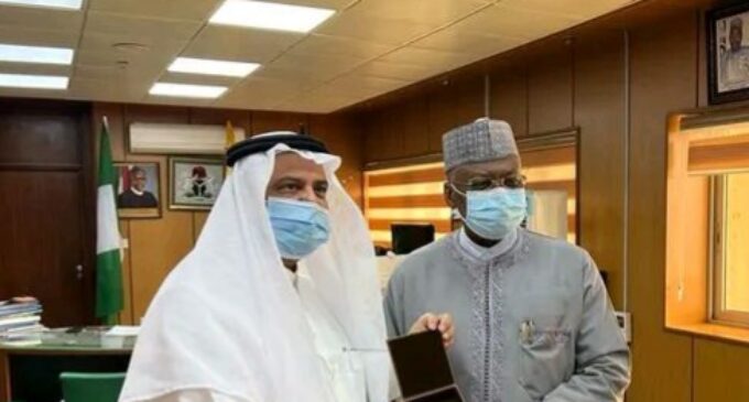 Omicron: FG meets Saudi Arabian envoy, seeks reversal of travel ban