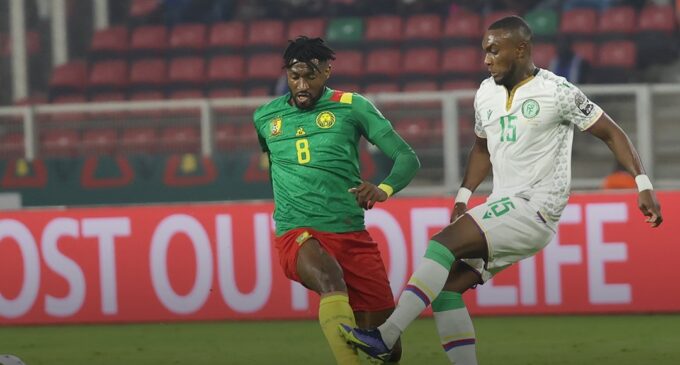 AFCON: Cameroon struggle to beat 10-man Comoros despite goalkeeper crisis