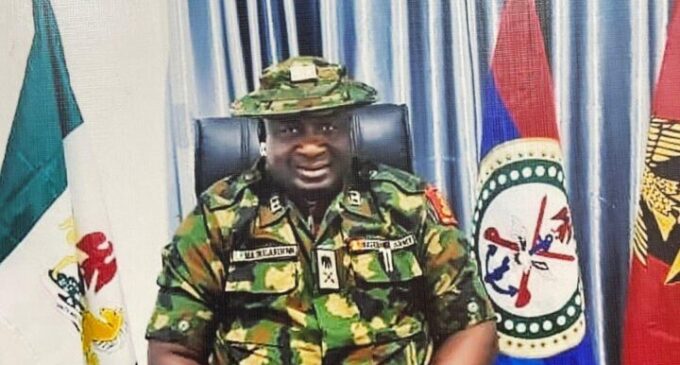 EFCC arrests ‘fake army general who forged Buhari’s signature to secure N270m grant’