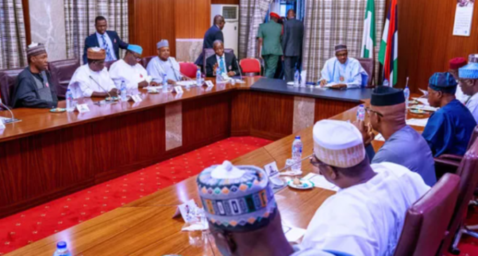 Buhari meets with APC governors amid convention saga