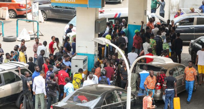 Winding fuel queues of despair