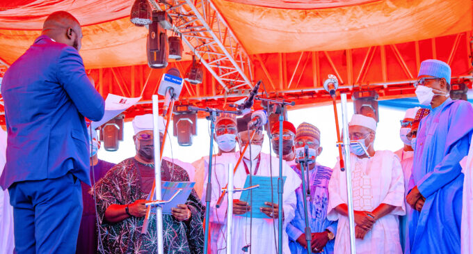 PHOTOS: Buhari attends swearing-in of APC national working committee