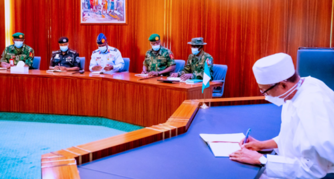 Buhari meets service chiefs, says train attack ‘matter of grave concern’