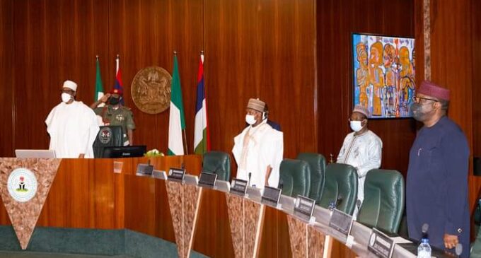 APC governors meet Buhari, say no plan to shift convention date