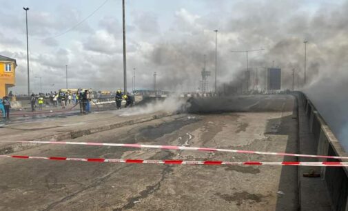 ALERT: Lagos shuts Eko Bridge indefinitely over Apongbon fire outbreak