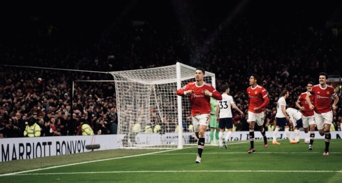Ronaldo scores hat-trick, breaks FIFA goals record as Man United beat Tottenham