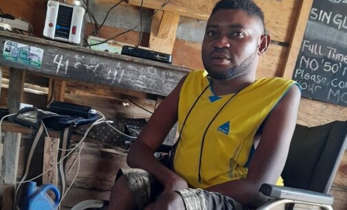 Disabled man who applied for Davido’s N20m grant gets donations from Twitter users