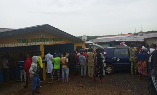 Ondo residents invade police station over death of traditional ruler