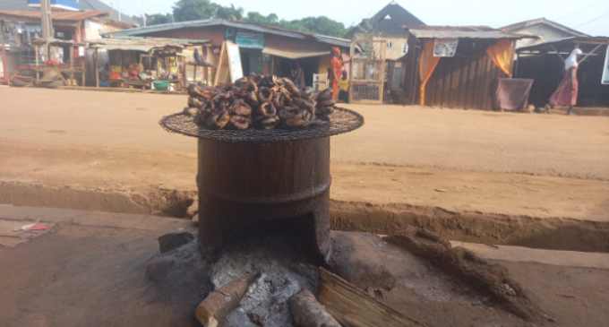 Deadly smoke: Nigerians turn to charcoal as cost of cooking gas soars