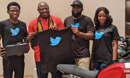 PHOTOS: Tourist riding bike from London to Lagos meets Twitter team in Ghana