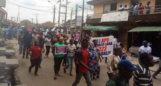 APC members protest ‘imposition’ of Lagos assembly member contesting fifth term
