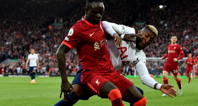 Problems: Like Manchester United like UK — unlike Nigeria