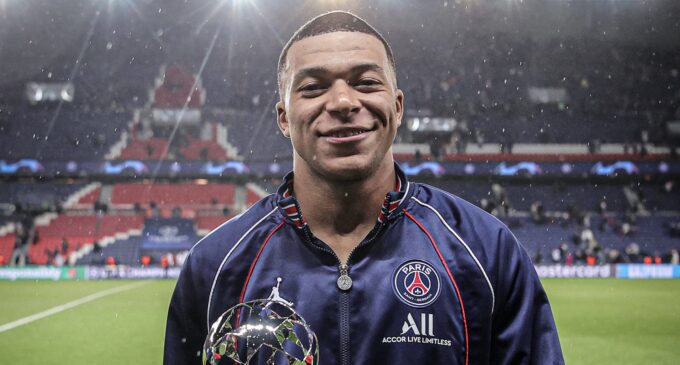 Mbappe to remain at PSG amid Real Madrid interest
