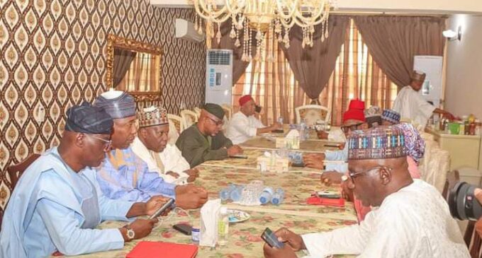 Presidential candidate: After session with Buhari, APC governors hold closed-door meeting